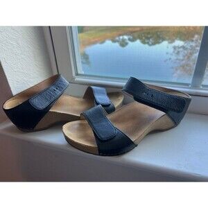 Dansko Tanya Black Milled Burnished Leather Adjustable Strappy Sandals Size 38